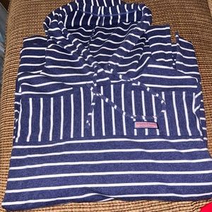 Vineyard vines lightweight hoodie